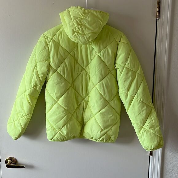 Cat & Jack Girls Puffer Jacket Size L GUC Bright yellow - Picture 2 of 8